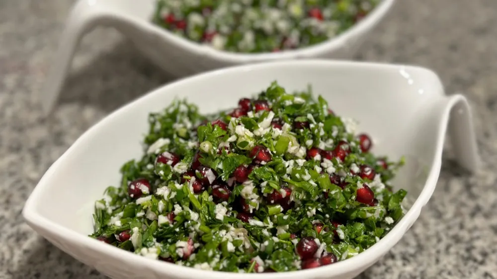 Parsley-Cauliflower Estrogen Detox Salad